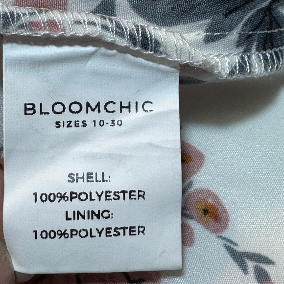 BloomChic Puff Sleeve Floral Print Blouse - Picture 6 of 7